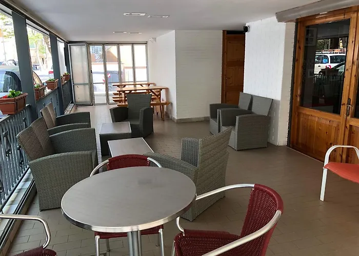 Nilla Hotel *